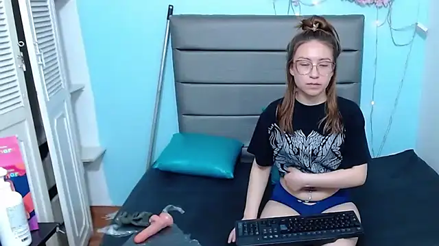 casandraroberthrs707 Live XXX-chat