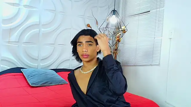 AlanCutee লাইভ XXX চ্যাট