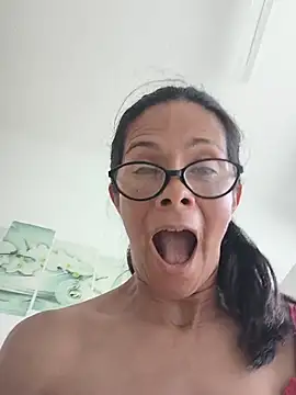 Czat XXX na żywo – Mari_lust