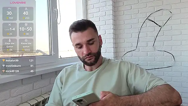 DaddySlava 라이브 XXX 채팅