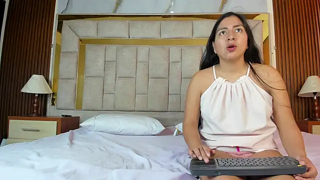 Valeer_abby – Naživo XXX chat