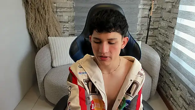 apolovg Live XXX-Chat