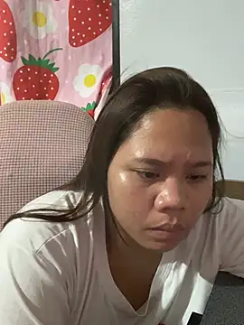 _UrSingleMamiBella_'s Live XXX Chat