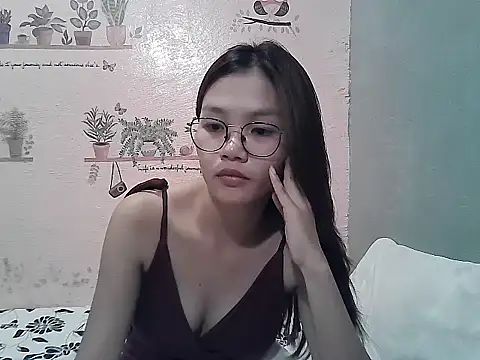 Chatroom XXX en direct de ClassyCrushpinay