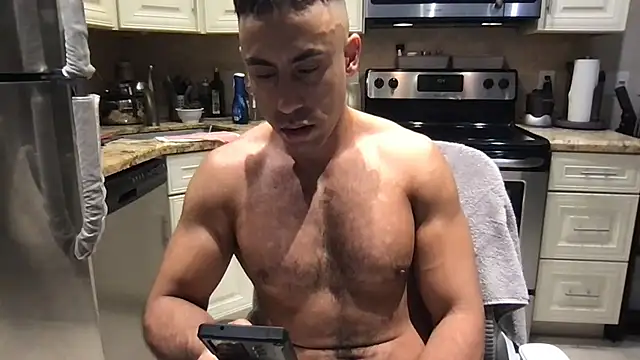 BigGuyMuscle 现场XXX聊天
