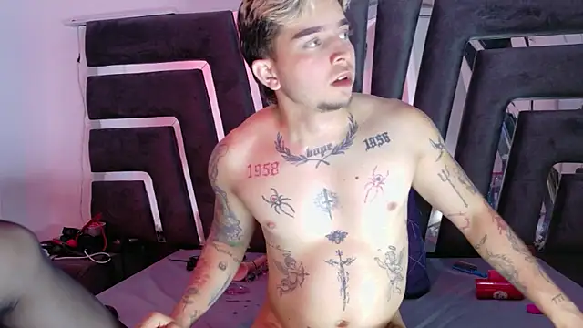 Онлайн чат XXX AliceandMax