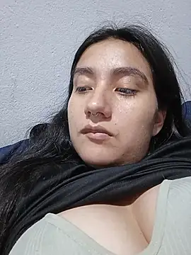 XXX chat uživo modela Hellen_Alex