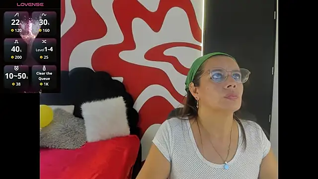 Chat +18 de channelsmith_55 ao vivo