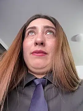Czat XXX na żywo – suzy-111