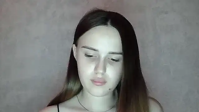 XXX chat uživo modela SweetLoraa