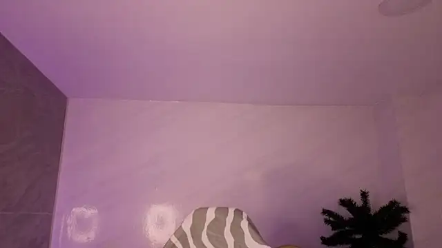 bonnie_1s Chat XXX in diretta