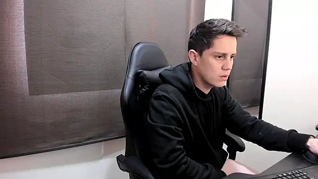 KendricTorres – Live XXX-chat