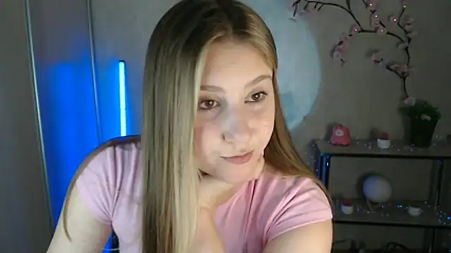 Milka_kamila Adlı Modelin Canlı XXX Sohbeti