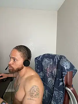 Czat XXX na żywo – Fathero1time
