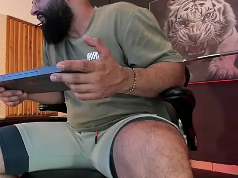 Luke__09's Live XXX Chat
