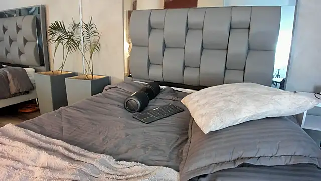 Charlie___Musk's Webcam Show
