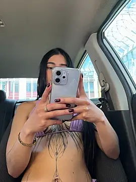 Dakota-fire's Live XXX Chat