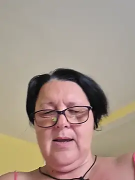 دردشة Diana_Diafan الجنسية المباشرة