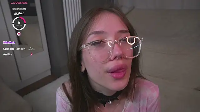 Chat XXX Live tinyanie