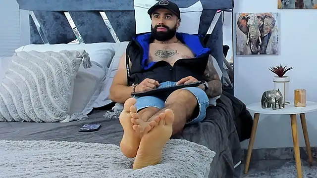 Онлайн чат XXX Zack_Froone