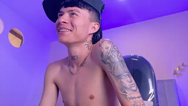 Nascary_Fox Chat XXX live