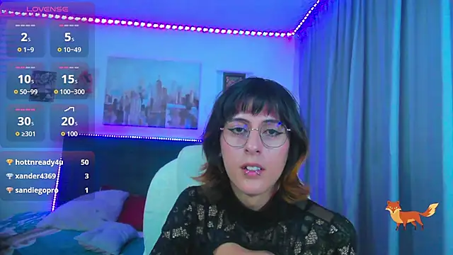 צ'אט XXX בשידור חי של goth_minerva