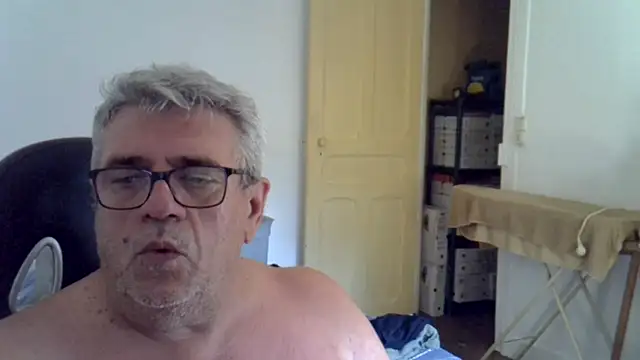 Laurent_oldmen's Live XXX Chat