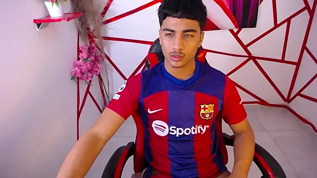oliver-parker's Live XXX Chat