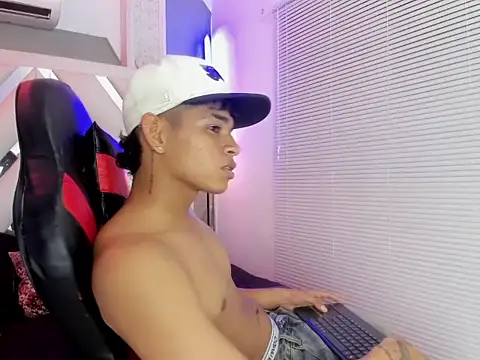 Czat XXX na żywo – nova_mitchell7