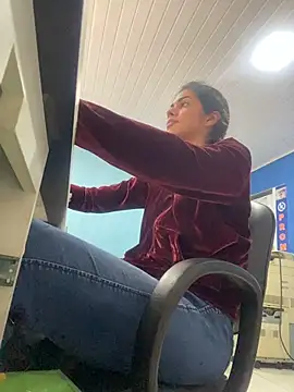 sabrinaneves Adlı Modelin Canlı XXX Sohbeti