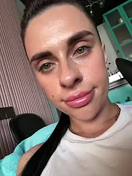 MariaValverdeee 现场XXX聊天