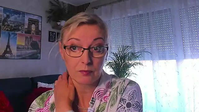 Онлайн чат XXX vanessa_chat