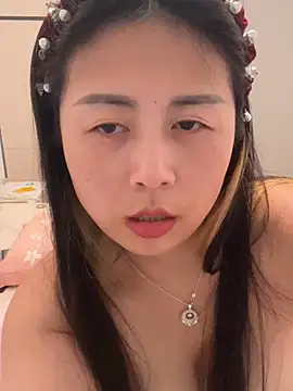 zzdd999's Live XXX Chat