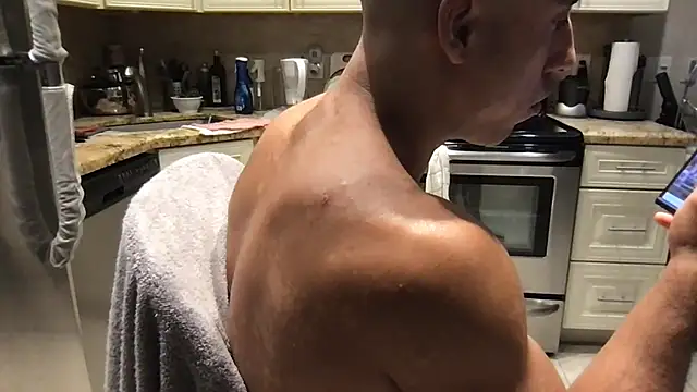 Chat XXX Live BigGuyMuscle