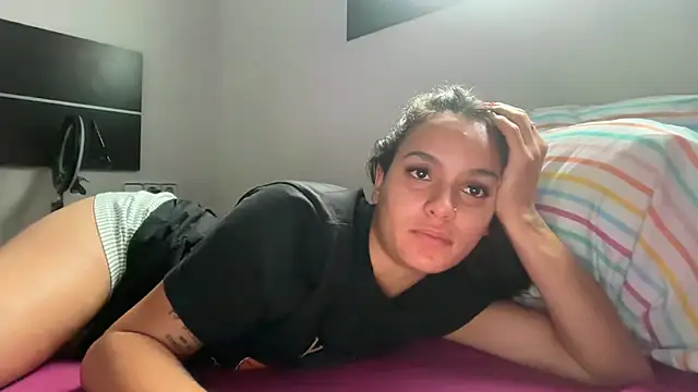 Chat XXX en directo de Maia_Park