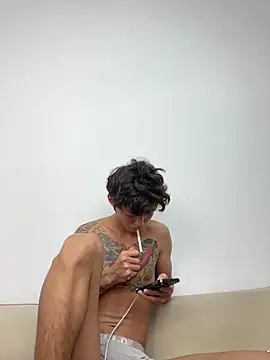 -OvO-n Live XXX chat