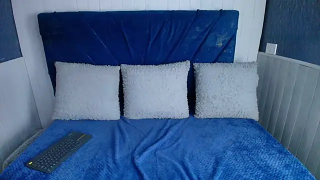 PurpleRose3x live XXX chat