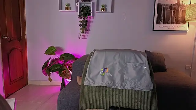 XXX chat uživo modela emilyrouxe