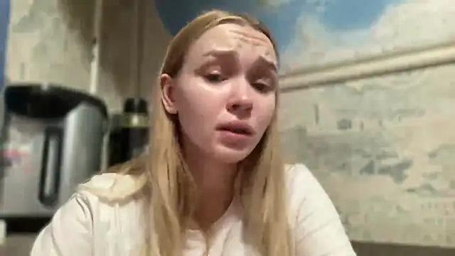 XXX chat uživo modela Leifuture