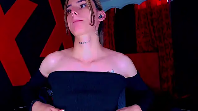 AlanFox1 XXX чат на живо