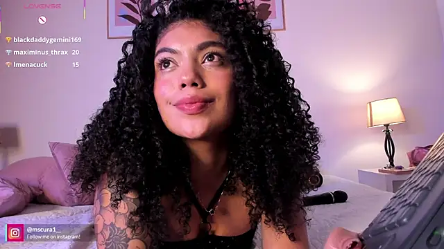 miss_curazao's Live XXX Chat