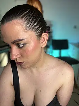 NikkiNix 라이브 XXX 채팅