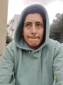 XXX chat uživo modela Tiger_cryad