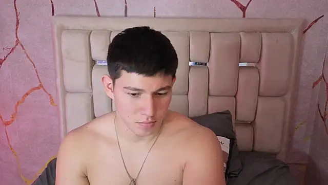 JamesCr_ – Live XXX-chat