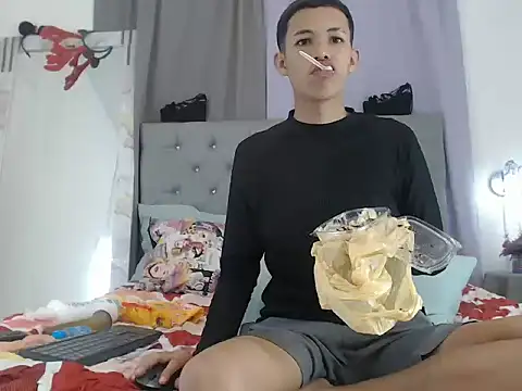 Živý XXX chat PhillipCox