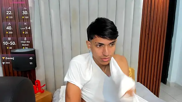 myke_tucker's Live XXX Chat