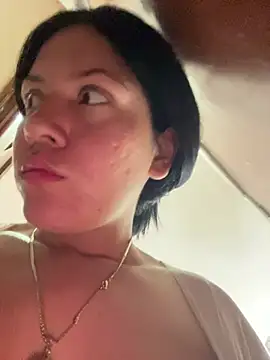 Dhapnee Live XXX-chat