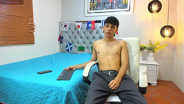 Jake_Falcon Live XXX-chat