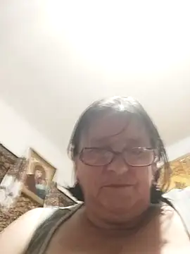 Chat XXX en directo de MilaCold5443