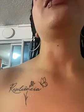 lia_ecのライブXXXチャット